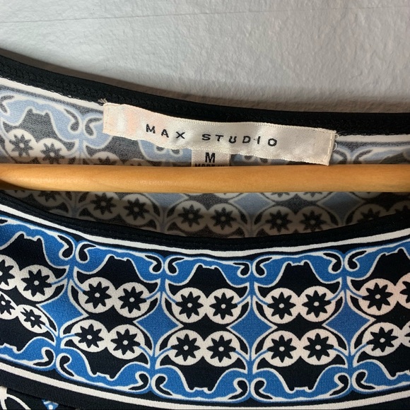 Max Studio Geometric Print Dress - Picture 3 of 5